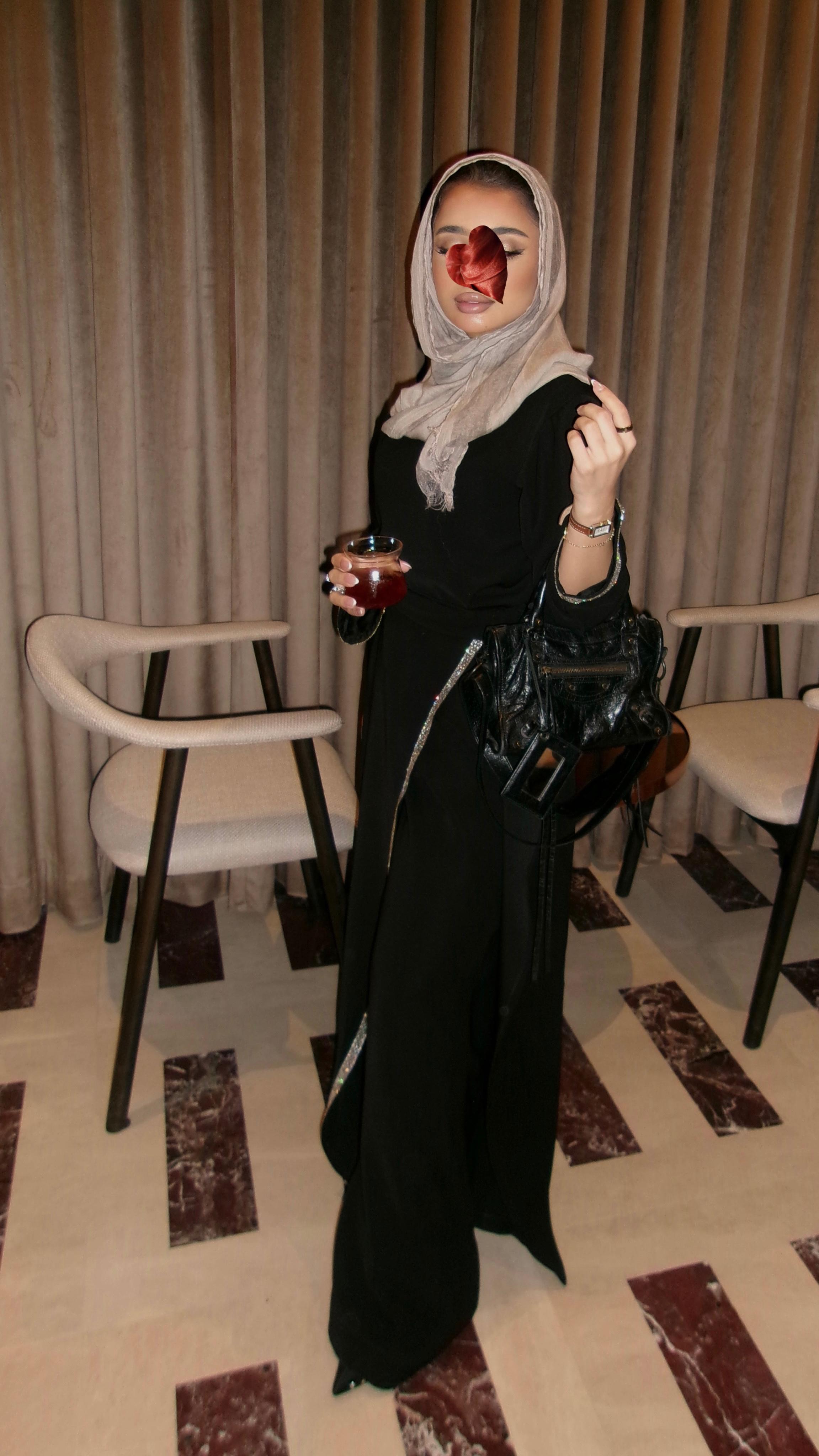 ِEK'1